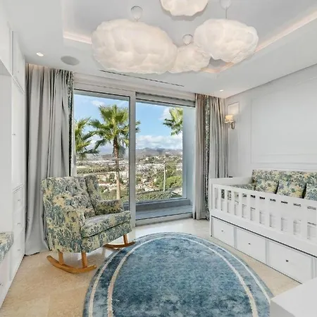Villa 5br Elegant Exclusive - What'app - 0034-635-518-216 - For Reservations! Marbella